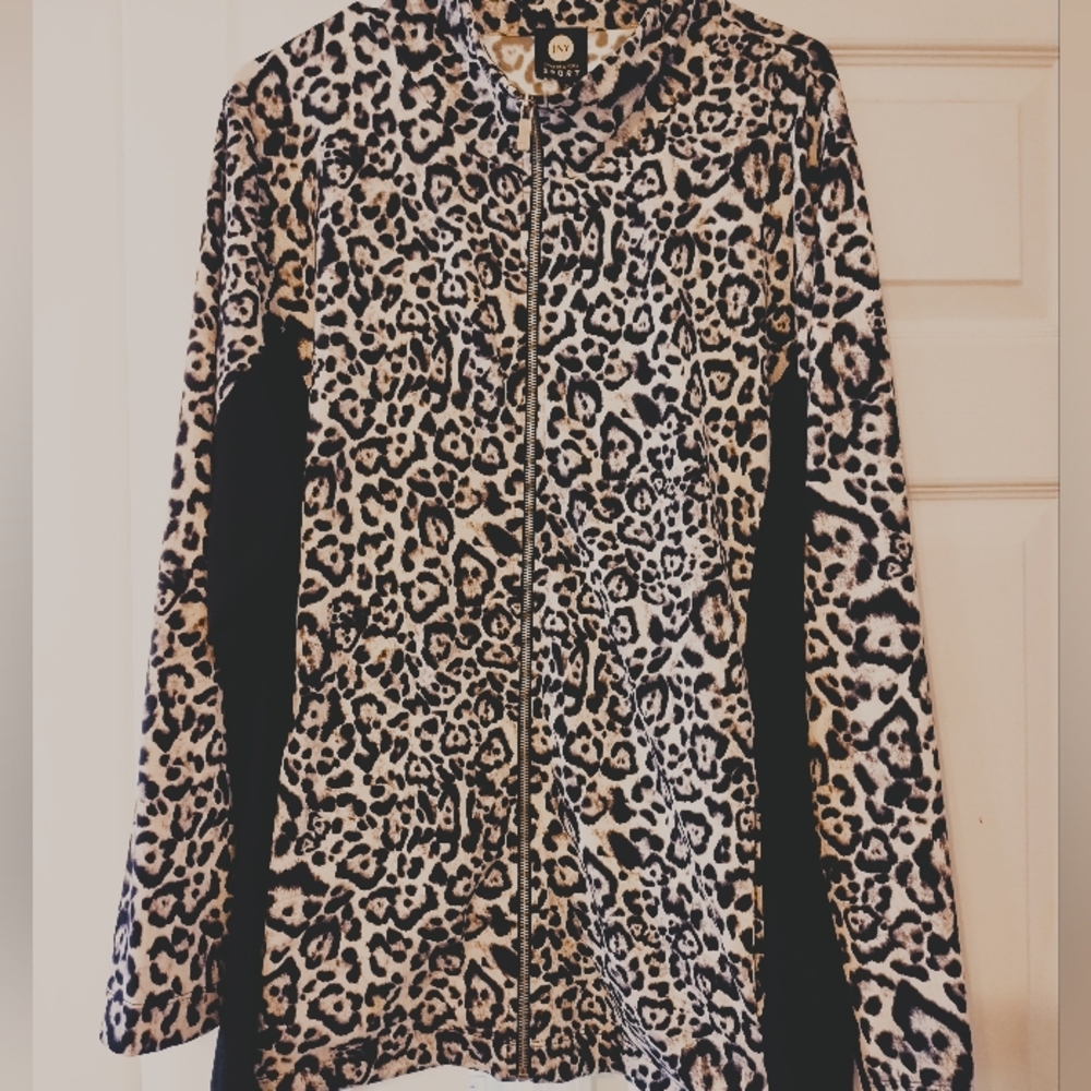 Jones New York leopard print Zip-up Sports Jacket 2X. Black accent sides